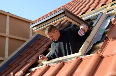 Pose de fenêtres de toit Velux à Hellimer